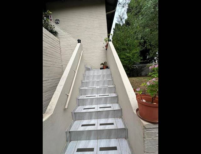 2 BEDROOM APARTMENT FOR SALE IN LAKESIDE